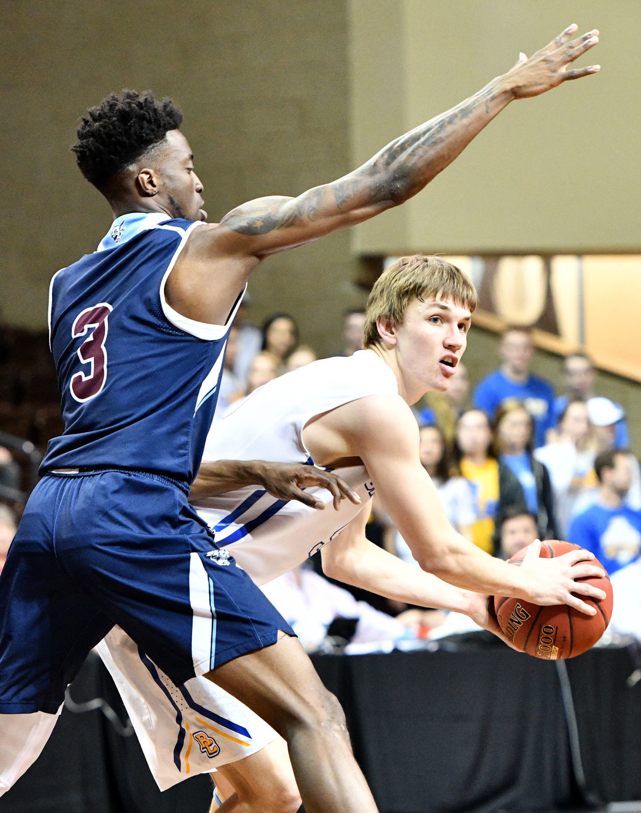Briar Cliff vs St. Thomas NAIA basketball